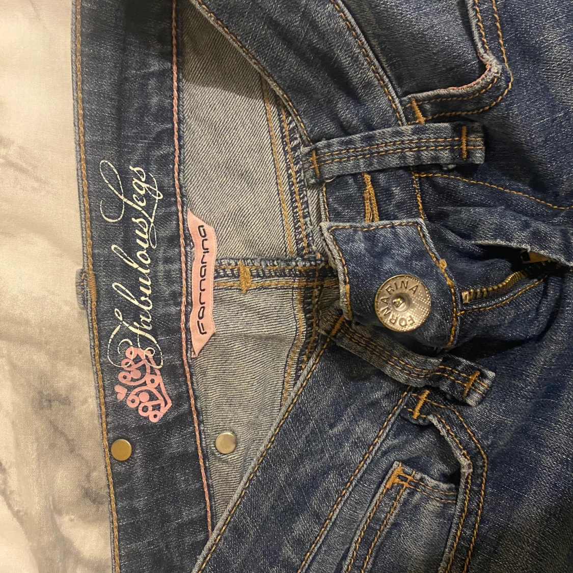 low waisted jeans - 90