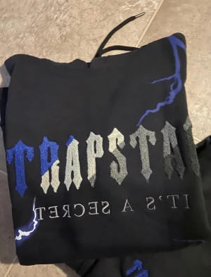 Trapstar tracksuit - Helt ny, Tags kvar Möts upp i gbg  Frakt, köpare står för frakt