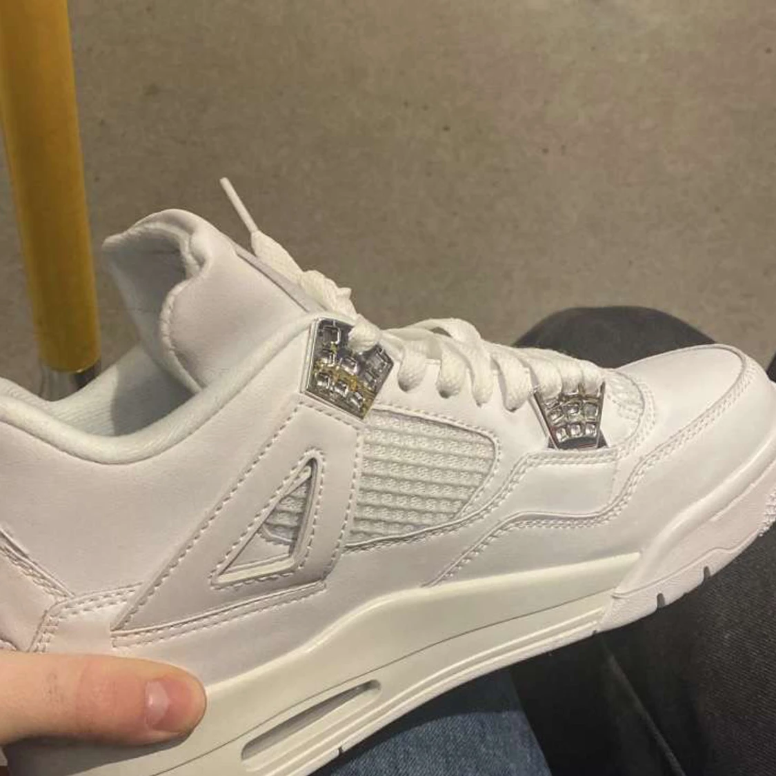 Jordan 4 pure money - 1