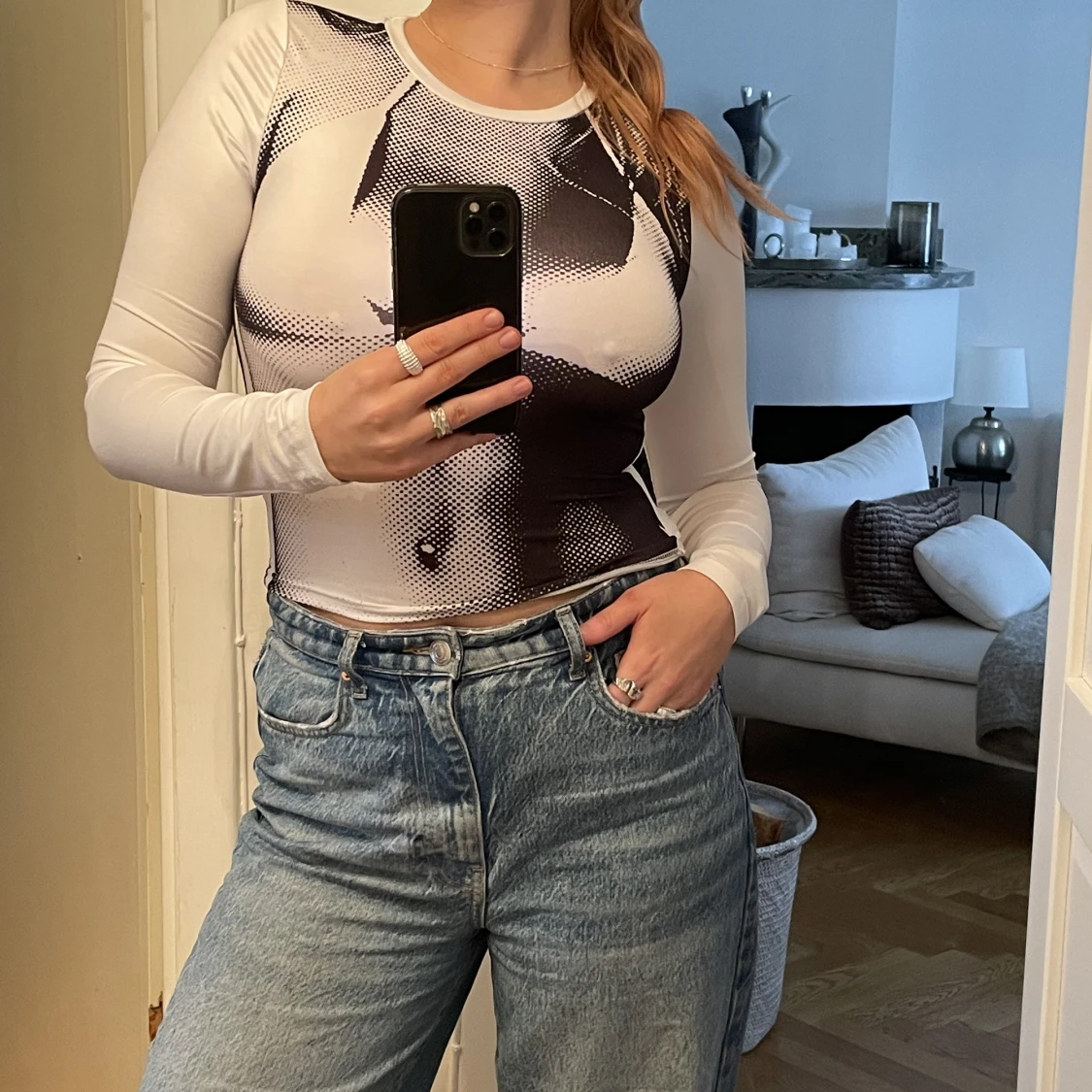 Vit långärmad med tryck