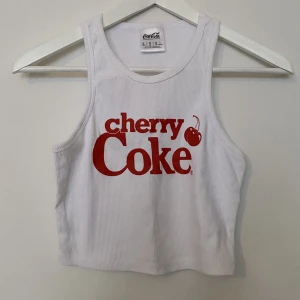 Cherry coke linne  - Cherry Coke Linne   Aldrig använd 