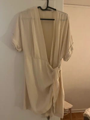 Other Stories slutsåld  - Använd en gång - storlek 34