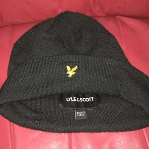 Lyle scott  - One size 