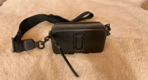 Marc Jacobs snapshot - Helt ny & oanvänd, tillkommer kvitto från Vestiare. Självklart Äkta