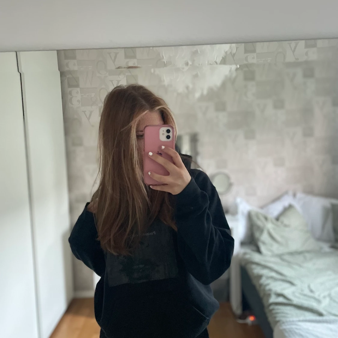 Fin hoddie från Emplece! - 91