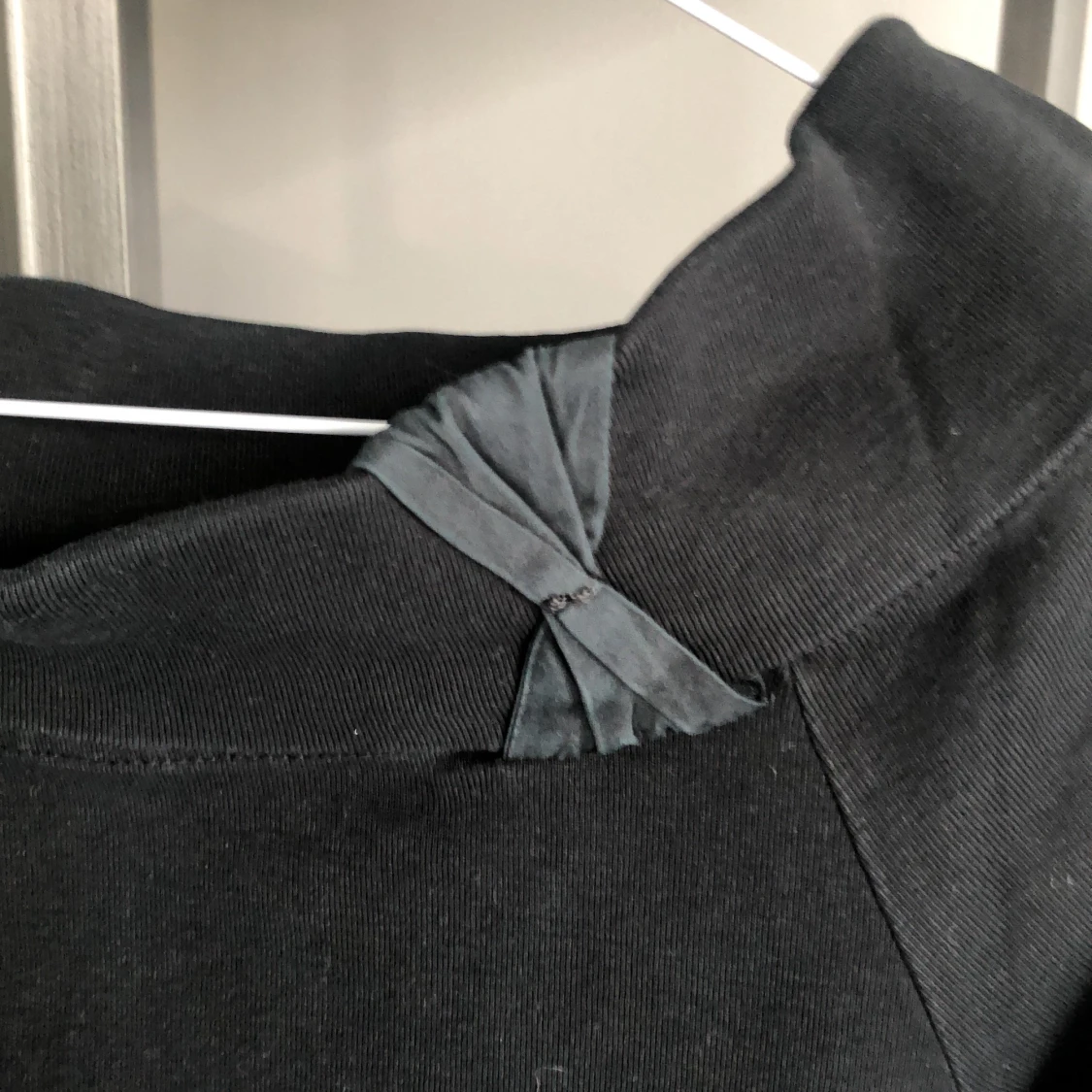 Svart tröja - 90