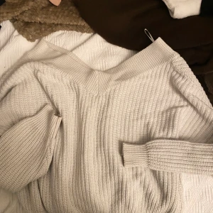 stickad  - oversized 