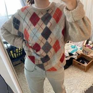 Stickat tröja  - Stickad tröja, second hand. 