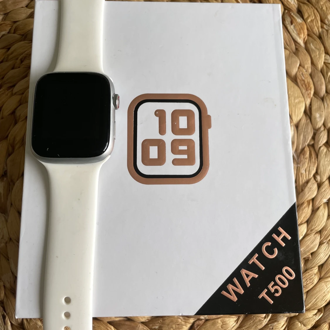Smartwatch  - 90