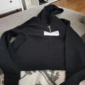 Luvtröja rätt skön storlek 158 - Luvtröja rätt skön fin storlek 158