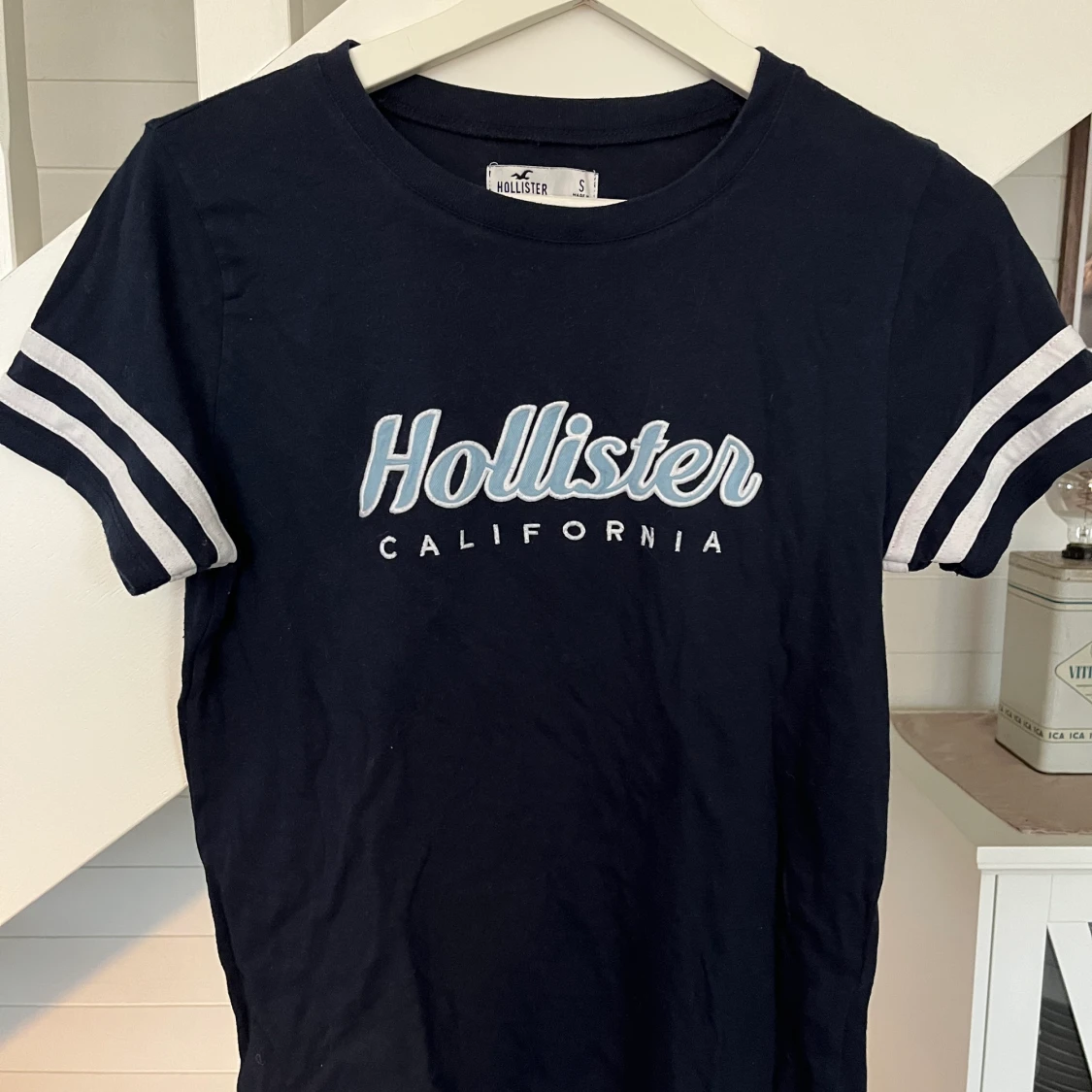 Hollister T-Shirt