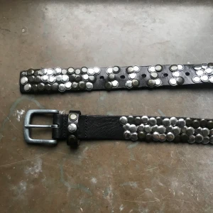 skärp - skärpt knappt använt:( 