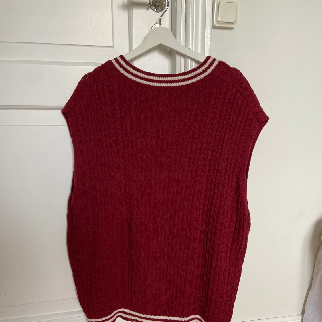 Röd Väst Asos design - 90