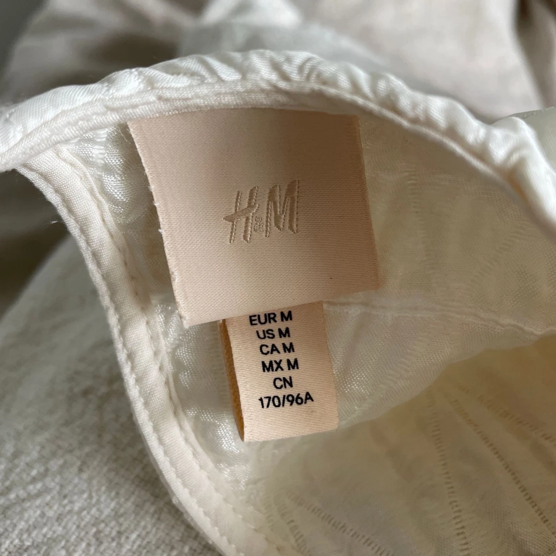 Långklänning med öppen rygg - 91