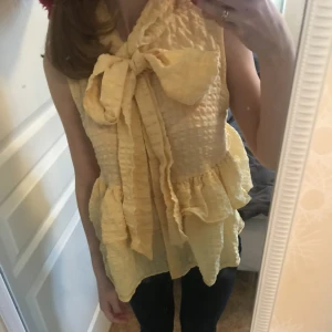 Topp - Så fint zara linne som tyvärr inte kommer till användning!💛