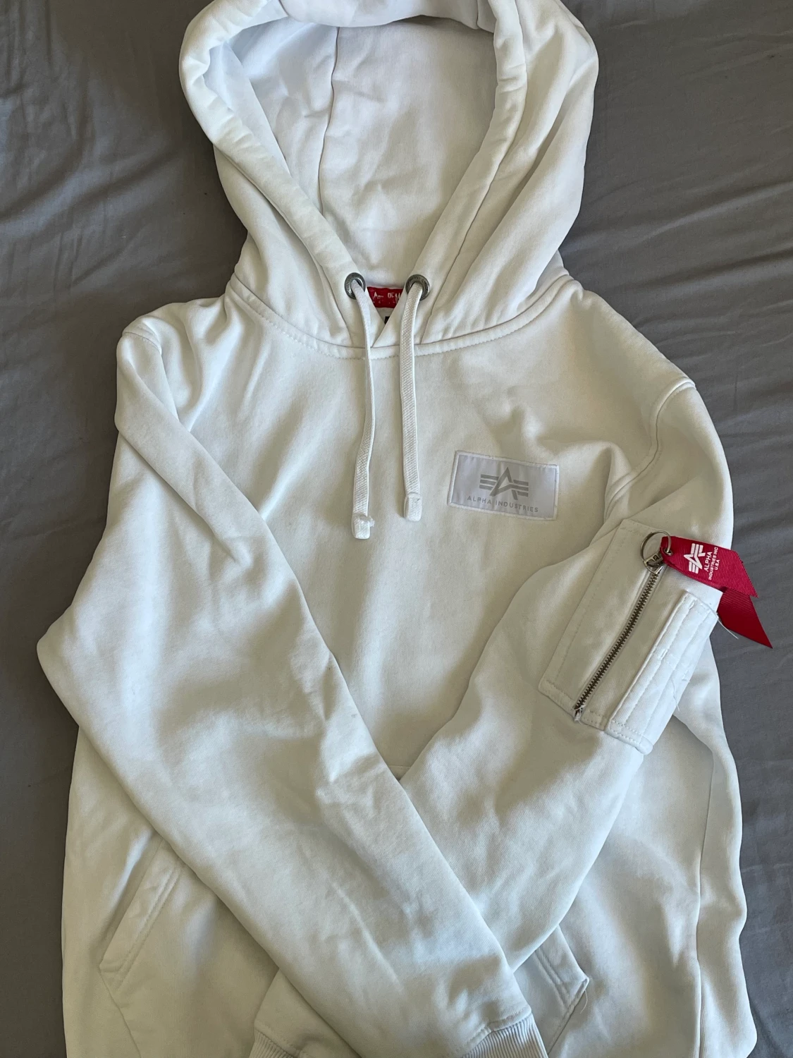 Alpha Industries hoodie vit
