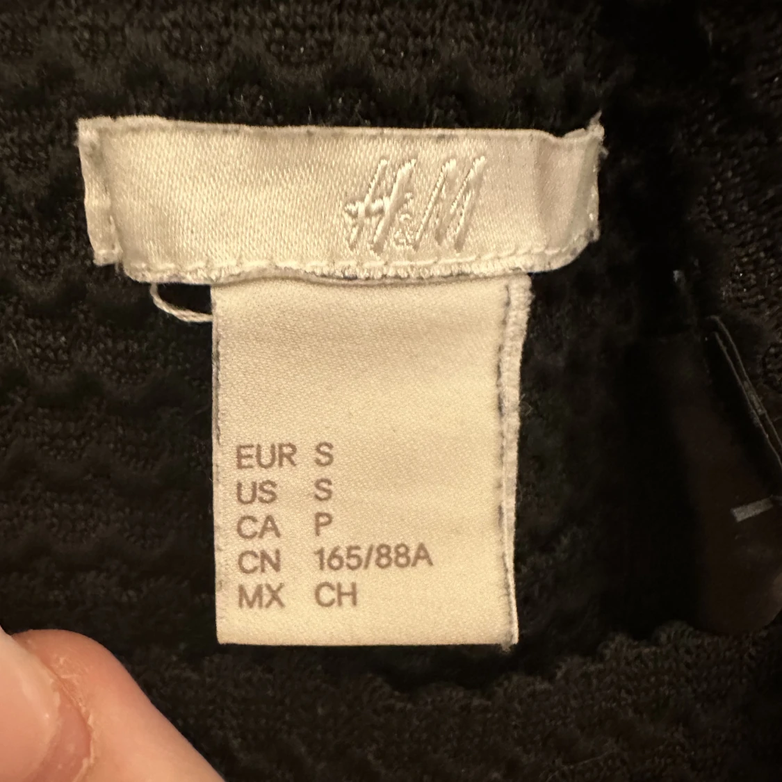 Snygg svart kjol - 90