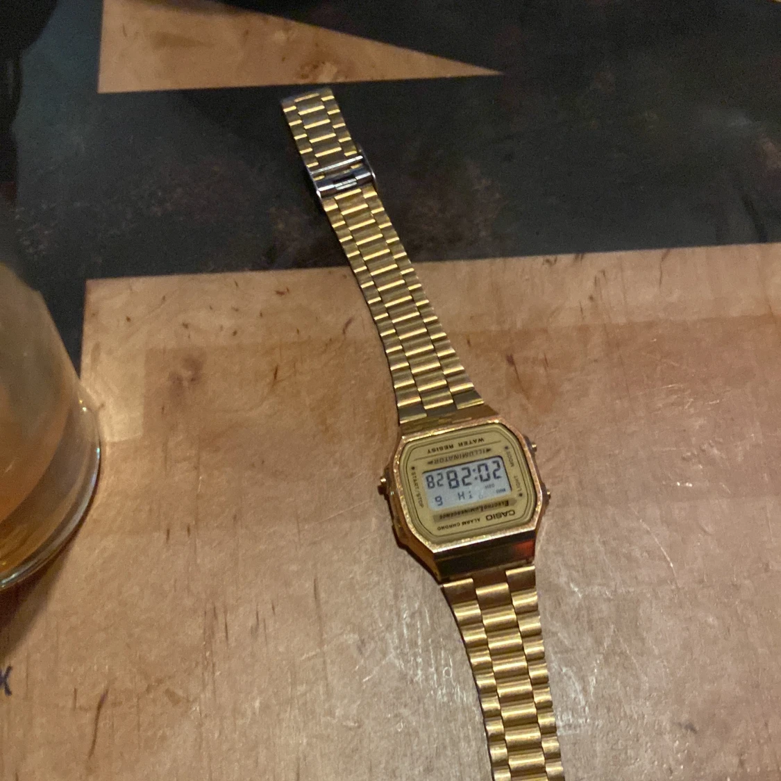 Guld casio