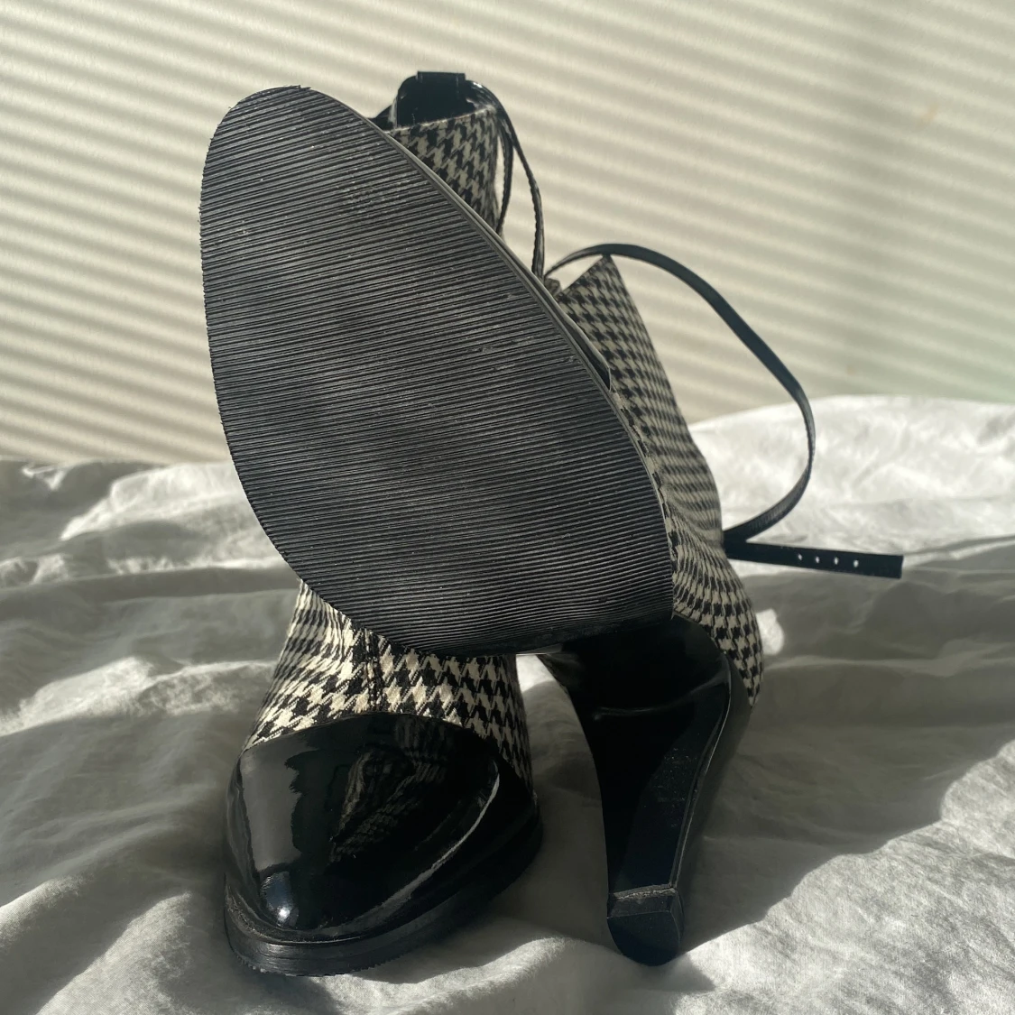 Svarta o vita högklakar - 91