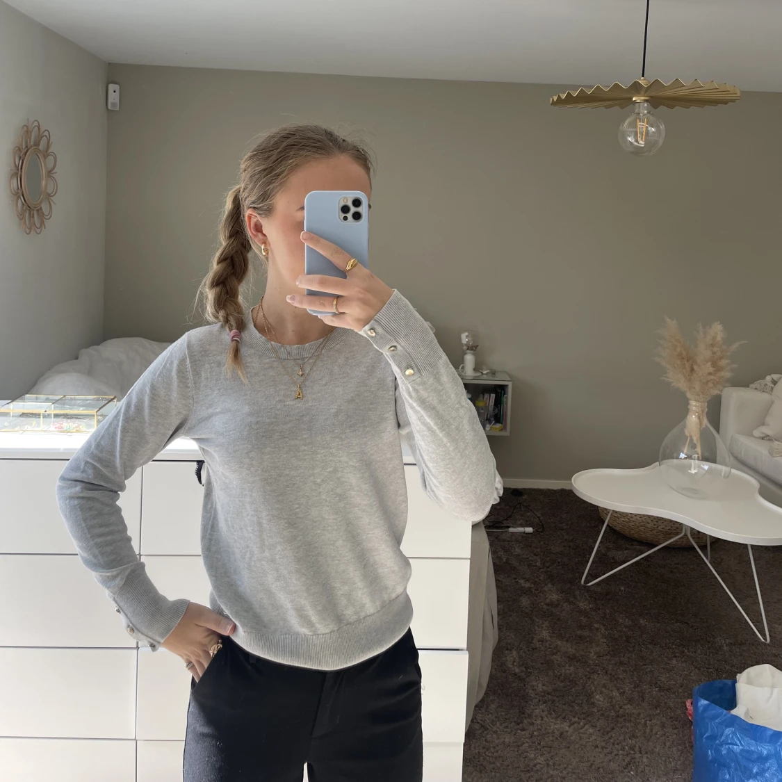 Basic grå långärmand tröja 