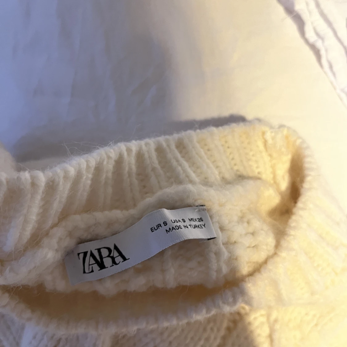 Stickad tröja zara - 91