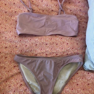 Bikini lila  - Ljus lila bikini fårn SHEIN. Anväd ett fåtal gånger. Tvättas innan försäljning!! 💓