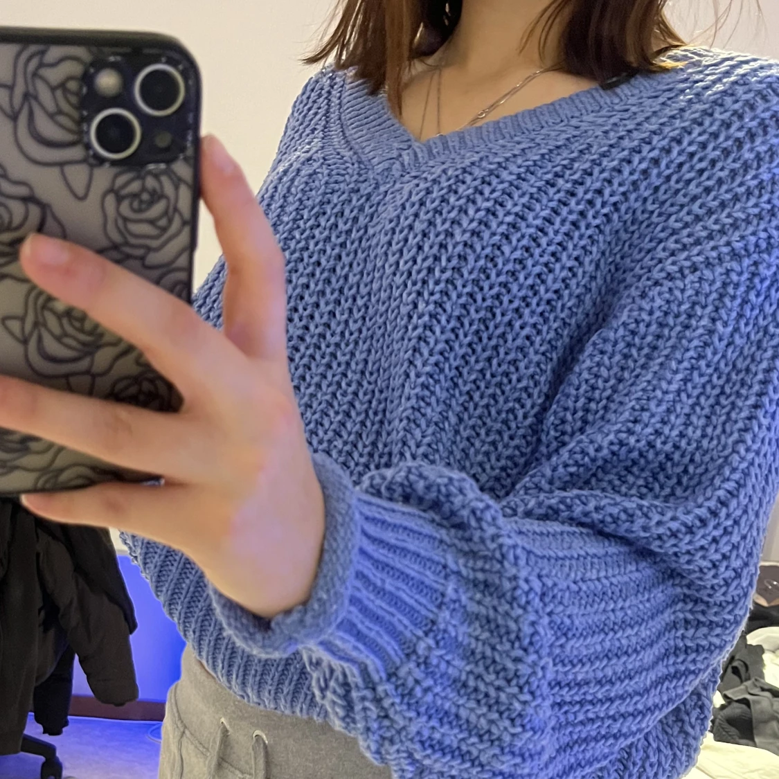 Blå stickad tröja - 91