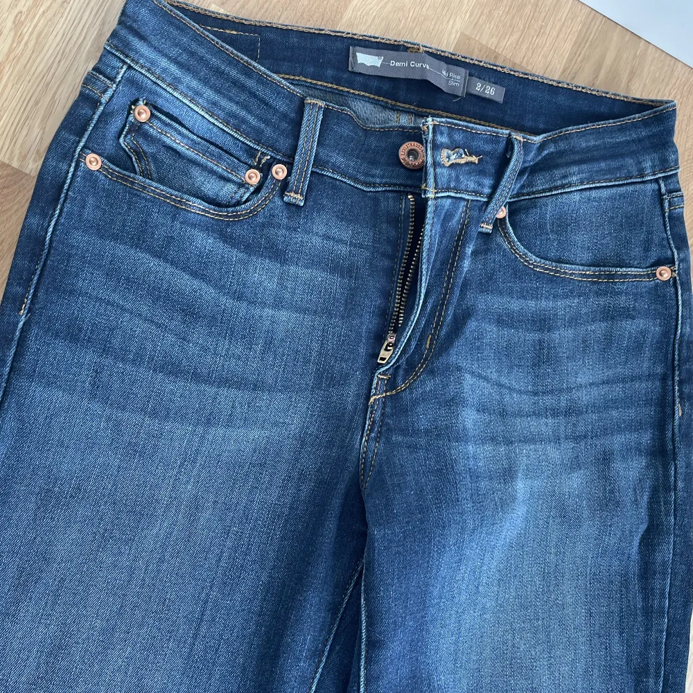 Levis jeans  St 26 Nya oanvända  Skinny. Jeans & Byxor.