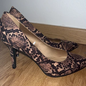 Klack - Helt oanvänd klack! 