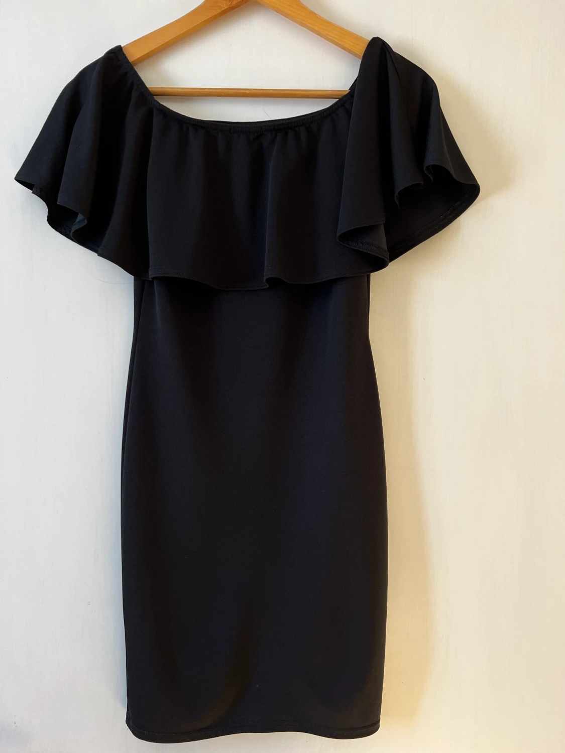 Off shoulder klänning