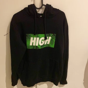 Hoodie - Fin hoddie bra i storleken och sååå himla skön 