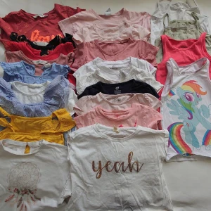 Barnkläder - Bra skick på linnen till lite finare tillfällen och t-shirt till lek, det är olika st på dem 100 till 116. Är det något linne/t-shirt som intresserar er så tveka inte att ta kontakt