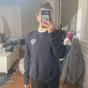 Vintage sweatshirt  - Skriv om ni har frågor eller är intresserad! 
