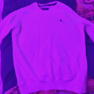Polo ralph lauren sweatshirt - 9/10 fick den i present 
