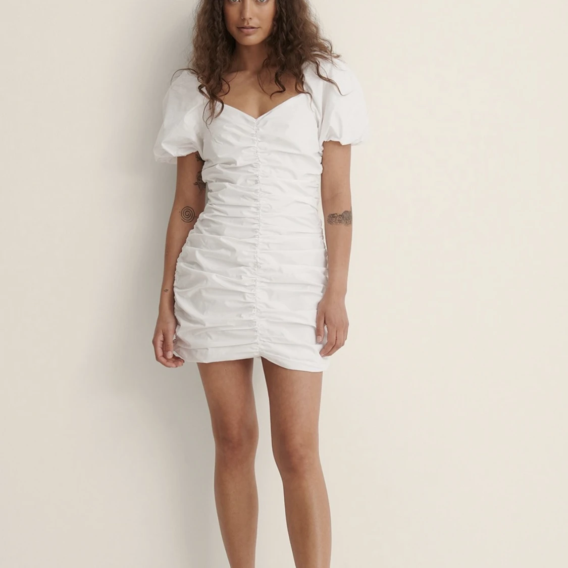 Studentklänning, strl 36 - 90