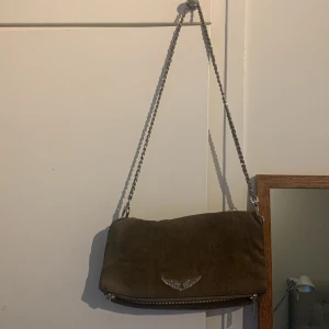 Zadig & Voltaire väska - ca 4 år gammal, skriv för detaljer