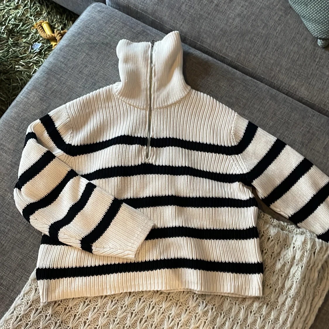 Stickad tröja - 90