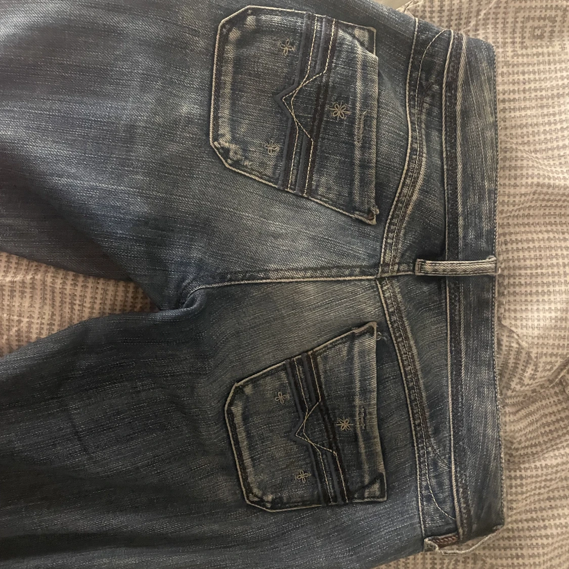 lågmidjade diesel jeans  - 91