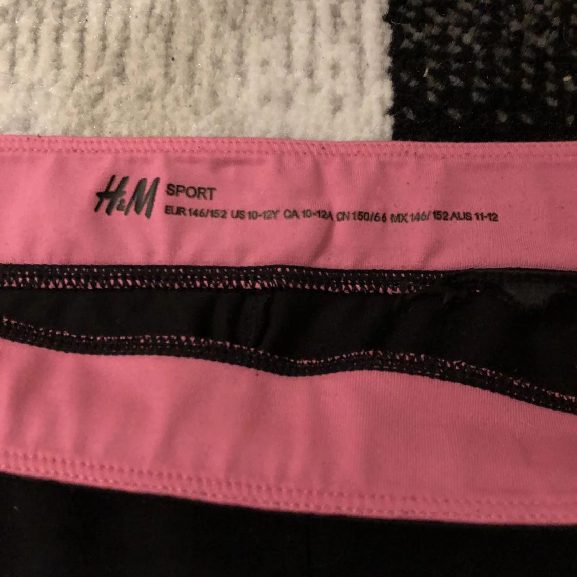 Idrotts byxor  - 91