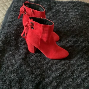 Skor  - Använd några gånger 