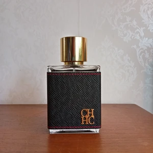 Carolina Herrera CH Men 50ml Parfym - Carolina Herrera CH Men 50ml (ca 60% kvar). Eau de toilette. 