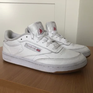 Reebok Club C 85 - Reebok Club C 85 | Color: white / light grey / gum | Size: EUR 38 / UK 5 / USA 7 1/2 | Condition: barely worn, because the shape of the shoe doesn’t fit me that well, so very good condition. Bought in January 