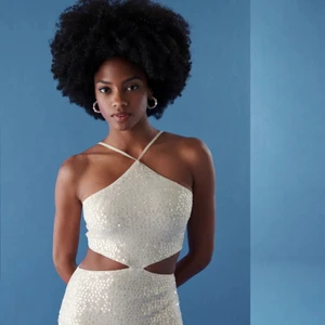 Gina klänning - Säljer nu denna fina fina klänningen, har använts en gång och tror tyvärr inte jag kommer få användning för den igen =(