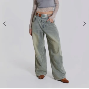 Jaded London jeans - Light wash colossus jeans från Jaded London ❤️‍🔥 aldrig använda, säljer pga passade inte! Inköpspris är 1200kr. Storlek W25