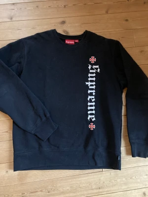 Supreme stl XL - Finns kvitto. Köpt i LA. 