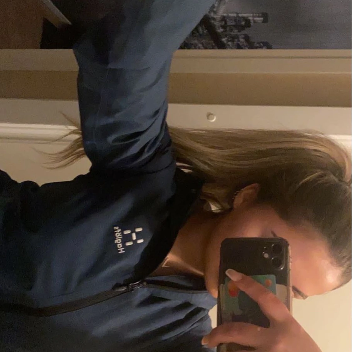 Blå haglöfs jacka.