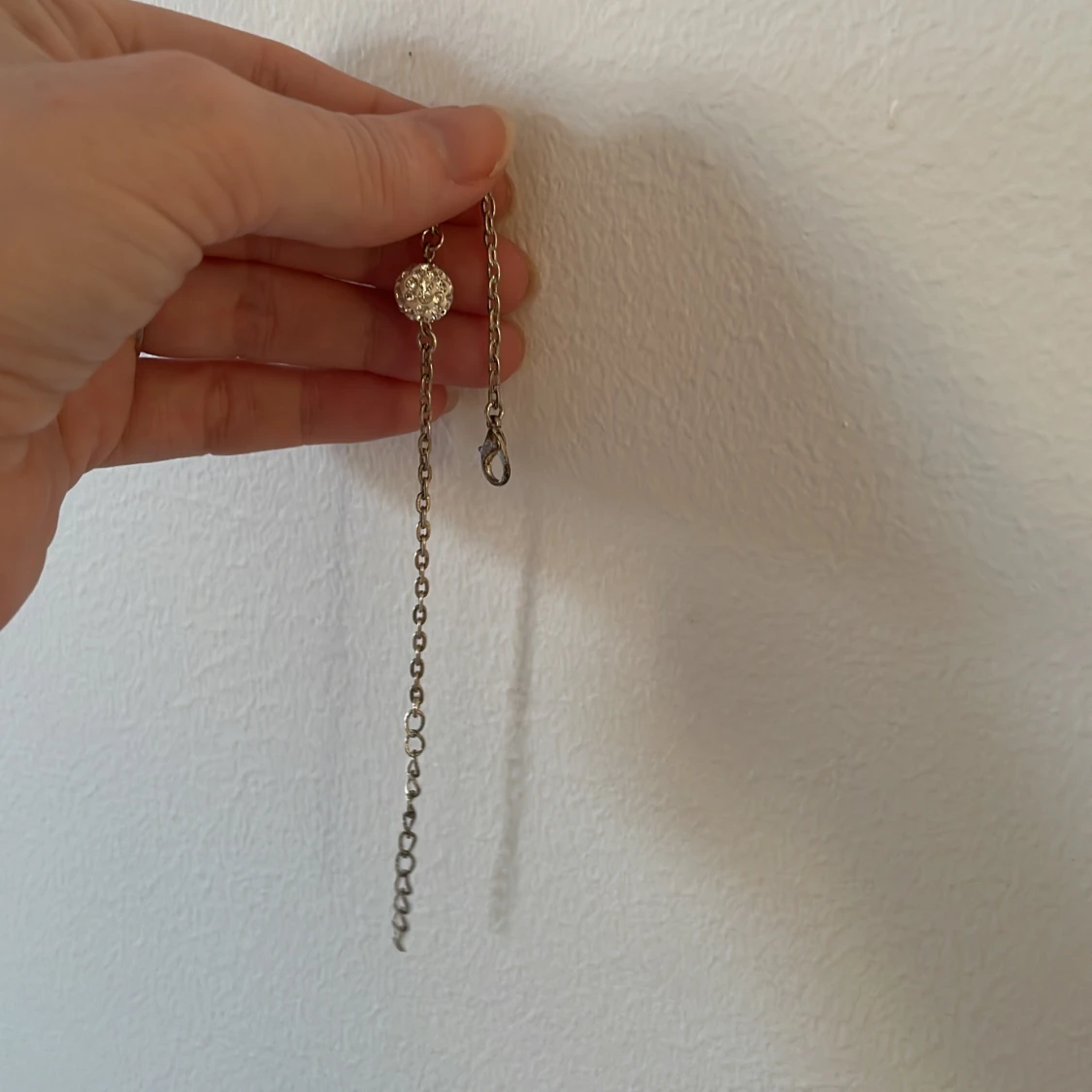 Silverarmband med liten diamantkula  - 90