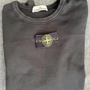 Stone Island Classic - Stone island tröja. Storlek L.  Köpare står för frakt 