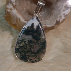 Hänge med mossagat  - Ett helt nytt hänge i sterlingsilver 925 med en väldigt vackert mönstrad mossagat 