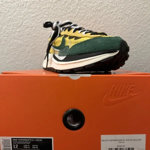 Nike sacai Vaporwaffle - Nike sacai grymma skor aldrig använda